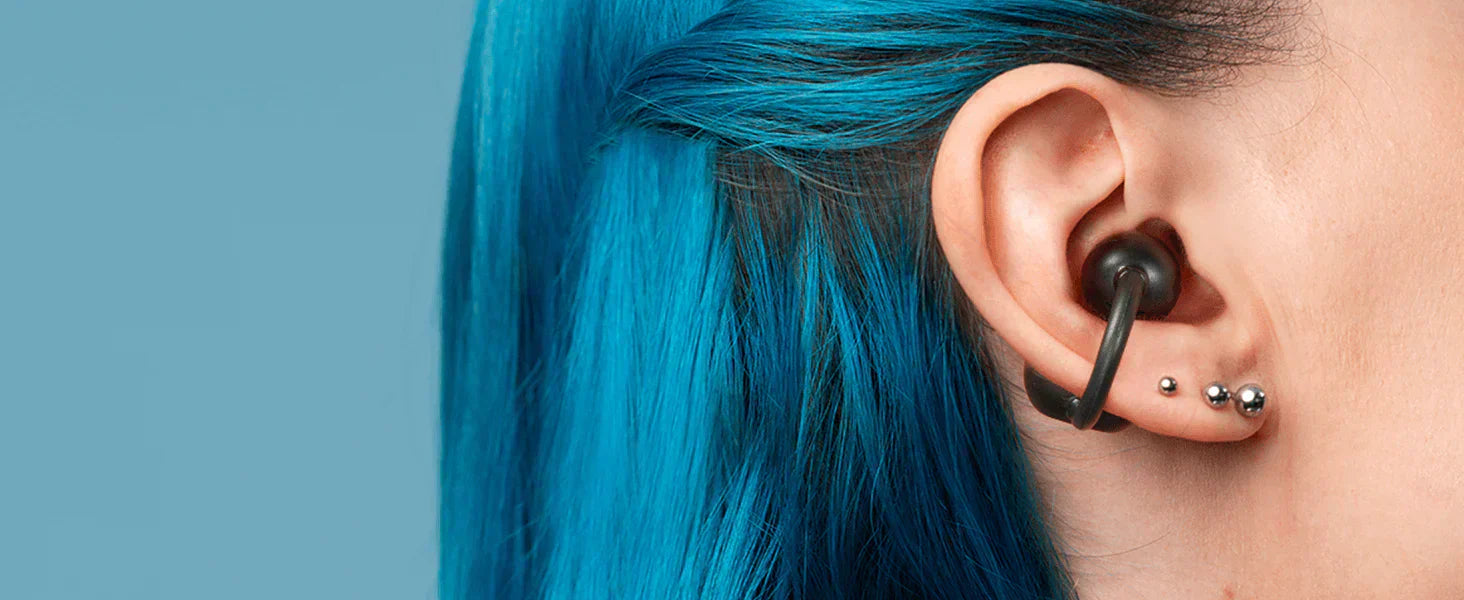 Can Other People Hear Open Ear Earbuds?