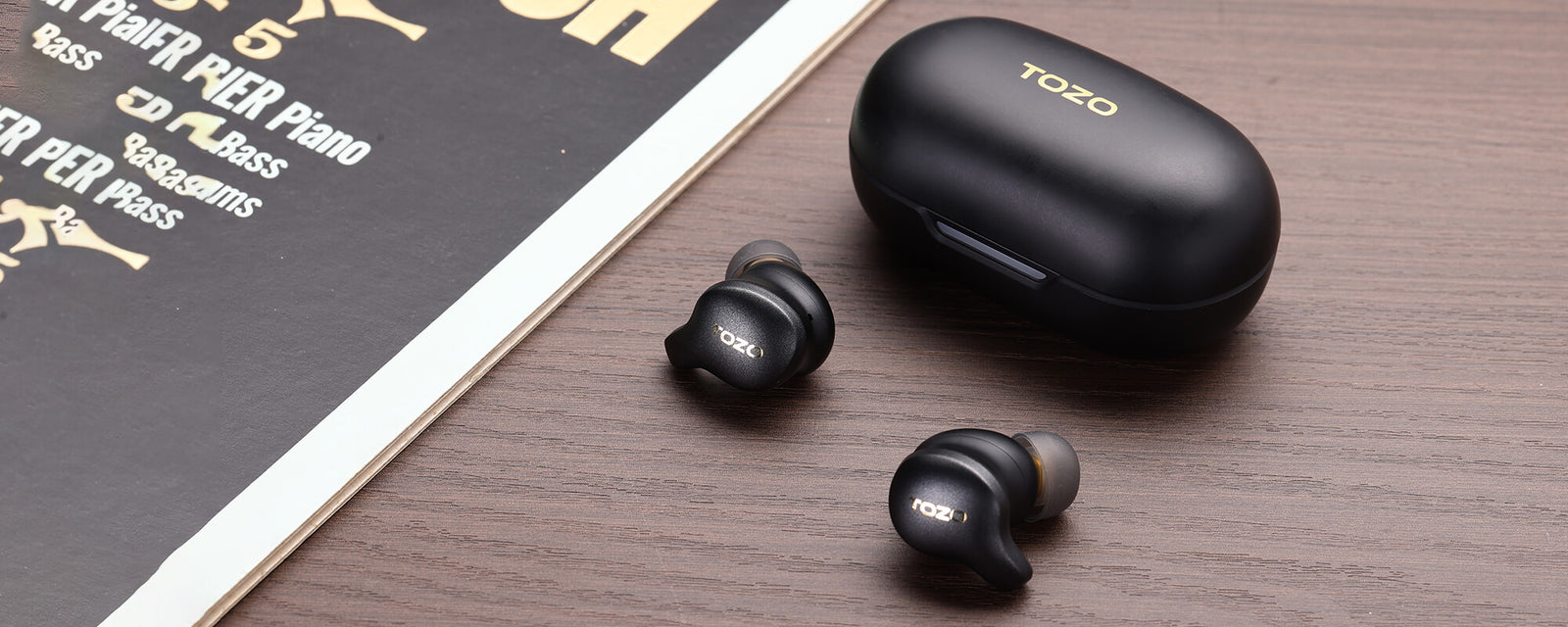 a look inside noise cancelling headphones